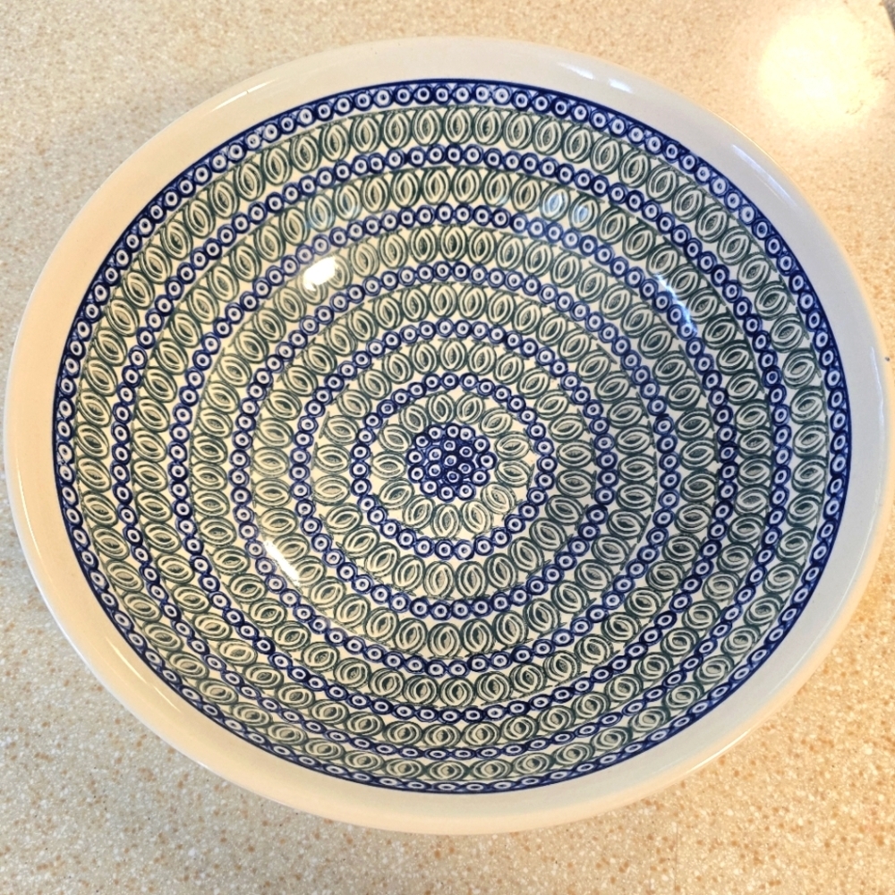 EUC Polish Pottery Round Oversized Serving Bowl